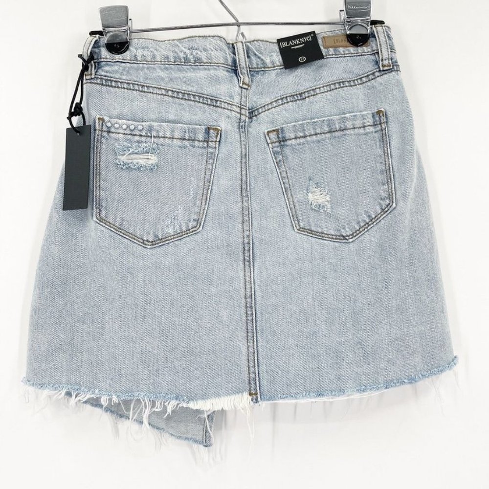 New Blank NYC Sz 24 Asymmetrical Skirt Denim Jean Mini Acid Light Wash Pockets - Picture 5 of 9